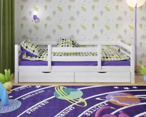 Детская кровать из массива березы Соня-5 (Белый/Лак) в Верхней Пышме - verhnyaya-pyshma.ok-mebel.com | фото