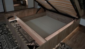 Спальня Джулия Кровать 160 МИ с подъемным механизмом Дуб крафт серый в Верхней Пышме - verhnyaya-pyshma.ok-mebel.com | фото 3